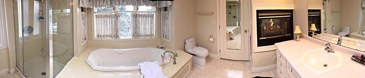 The Cheshire Cat Bed And Breakfast Elora Extérieur photo